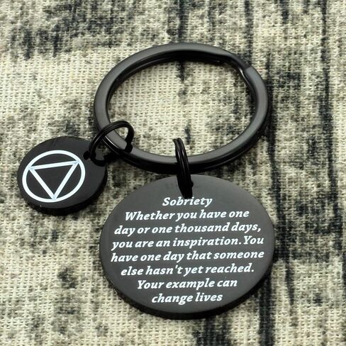 Kivosliviz Sober Gifts Keychain Na Recovery Gifts for Alcoholics Recovering Sober Jewelry Sobriety Keychain in Saudi Arabia