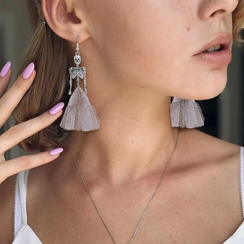 Bat Skull Earrings for Women Halloween Theme Print Drop Earrings Spider Dangle Earrings Cute Print Earrings for Girls in Saudi Arabia