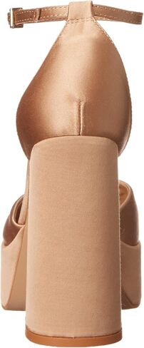 Jewel Badgley Mischka Giada Round Toe Platform in Saudi Arabia