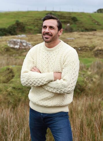 Aran Woollen Mills mens Classic in Kuwait