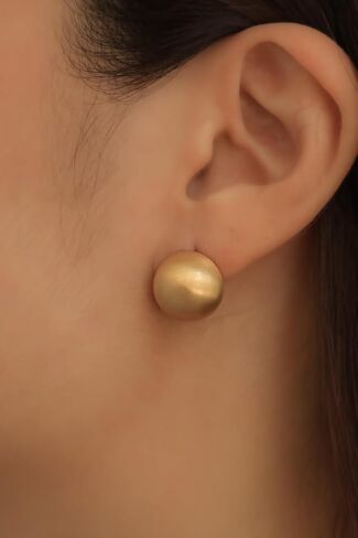 Chunky Gold Stud Earrings for Women 14K Gold Plated 925 Sterling Silver Brushed Half Ball Stud Earrings in Saudi Arabia