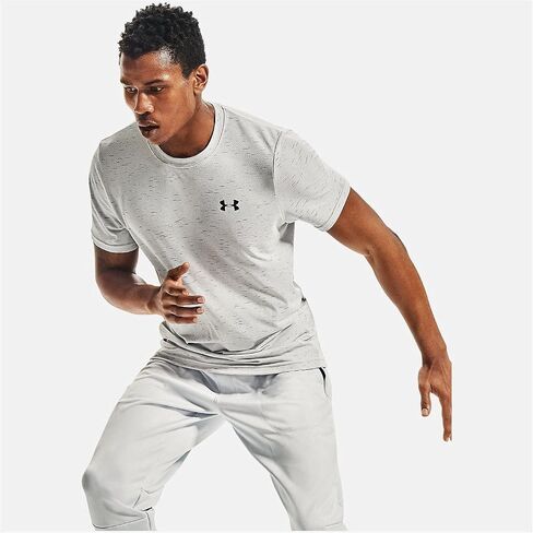 Under Armour Men's Seamless Short Sleeve Workout T-Shirt in Kuwait
