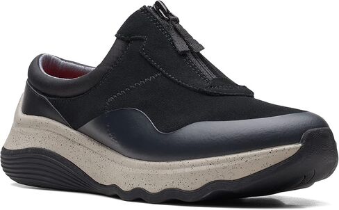 Clarks Women's Jaunt Way Clog in Saudi Arabia