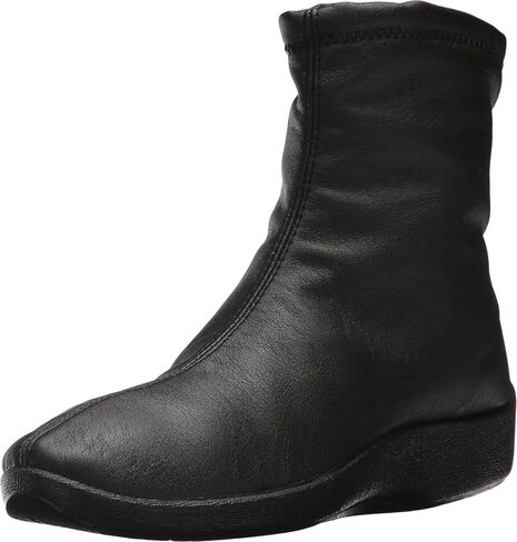 Arcopedico Women's L8 in Saudi Arabia