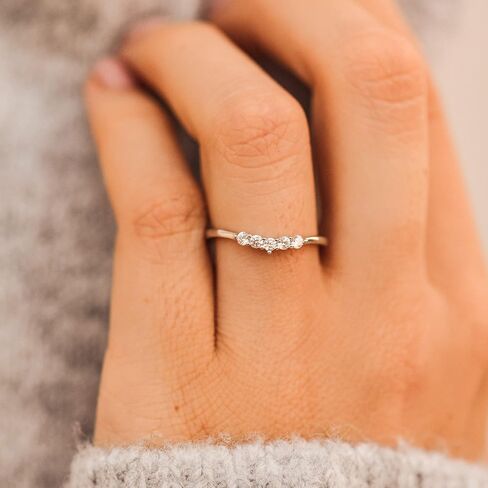 espere Sterling Silver Curved Wedding Band Simple Stackable Ring Stacking Minimalist Thin Band Bridal Ring in Saudi Arabia