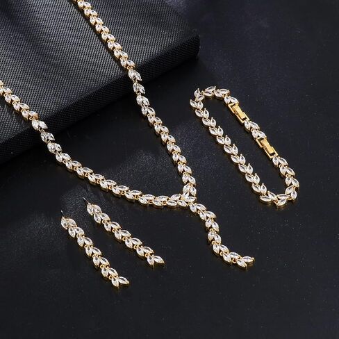 مجموعة مجوهرات MEEDOZ CZ للنساء، قلادة مطلية بالذهب متدلية وحلق قابل للتعديل مع مجموعة زركونيا مكعبة على شكل دمعة لحفلات الزفاف in Kuwait