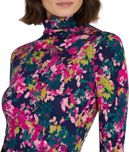 Club Monaco womens Women's Printed Julie Turtleneck in Saudi Arabia