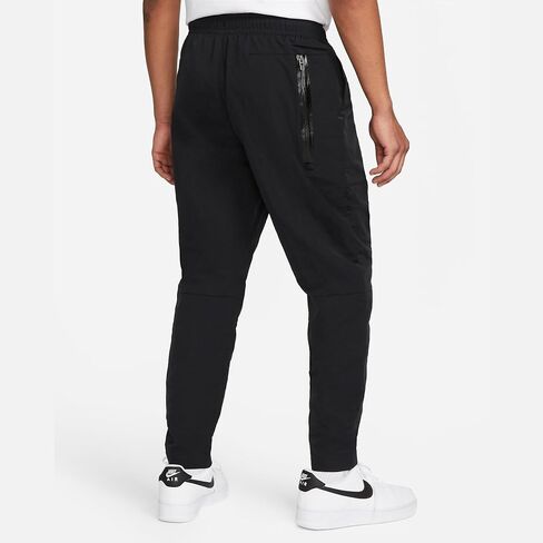 Nike Sportswear Tech Essentials Men's Lined Commuter Pants in Saudi Arabia
