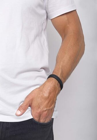 سوار كوزوي للرجال من الجلد المضفر باللون الأسود البسيط مع مشبك جراد البحر مصنوع من الفضة الإسترليني عيار 925، الطول 7,48 بوصة - 8,27 بوصة، العرض 0,51 بوصة، 0.63 أونصة in Kuwait