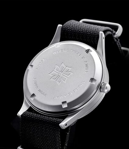 ساعة الضفدع التكتيكي ثورن 50 قامة أوتوماتيكية للغوص مع حزام ساعة من النايلون البني مقاس 20 مم، على الطراز العسكري in Kuwait