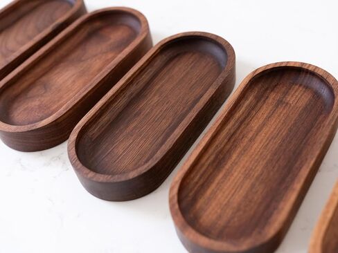 علبة مجوهرات بتصميم صندوق خشبي من خشب الجوز in Kuwait