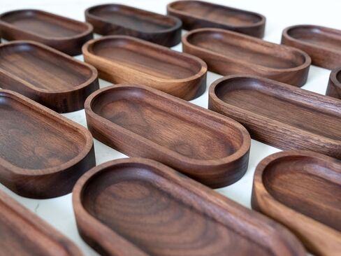 علبة مجوهرات بتصميم صندوق خشبي من خشب الجوز in Kuwait