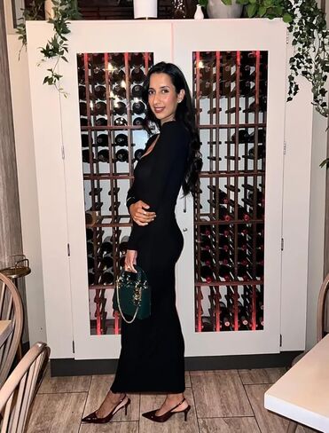 فساتين OMKAGI برقبة مربعة وأكمام طويلة للنساء، فستان طويل ماكسي مضلع in Kuwait