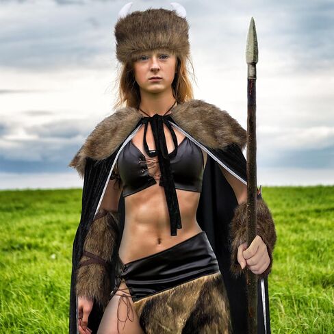 Jeyiour Women Viking Costumes Halloween Viking Warrior Costume Viking Costume with Faux Fur Collar Cape Hat Set for Women Halloween Cosplay Outfits in Saudi Arabia