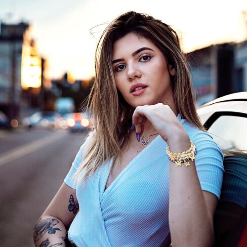 Ridmay Boho Stretch Bracelets for Women Girls，Stackable Crystal Beaded Bracelet Set Bohemian Muti-Layered Jewelry Colorful Hippie Gift for Women Girlfriend Valentine's Day in Kuwait