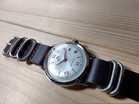 حزام ساعة تايم + 5 حلقات من الجلد الزيتي بنمط عسكري - اختر اللون والعرض 18 مم، 20 مم، 22 مم in Kuwait