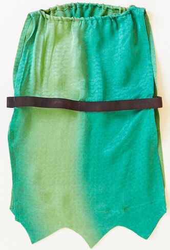 Sarah's Silks Green Tunic | Waldorf and Montessori Dress-ups for Imaginative Play in Kuwait