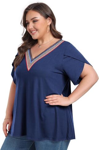 Tanmolo بلوزات بمقاسات كبيرة للنساء صيفية بياقة على شكل V وأكمام قصيرة وقمصان تونيك 2024 مقاس جديد 14-26 1XL-4XL in Kuwait