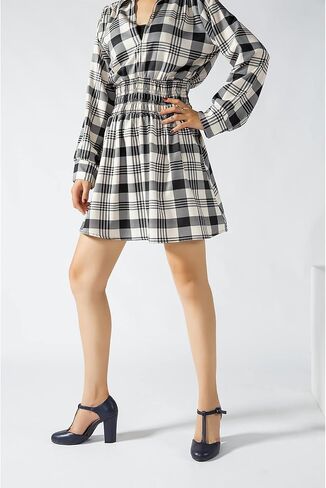 Women's T-Strap Mary Jane Pumps, Chunky Heel, Vintage Style, Cut Out, 3.54 Inch Round Toe Dress Shoes in Saudi Arabia