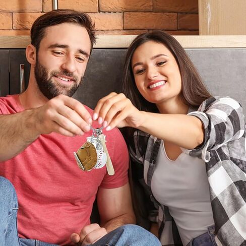 TAKENE سلسلة مفاتيح صغيرة لطيفة للبيسبول مضرب بيسبول قفاز على شكل سلسلة مفاتيح إبداعية للرجال والنساء والأولاد والبنات هدايا قلادة in Kuwait