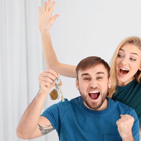 TAKENE سلسلة مفاتيح صغيرة لطيفة للبيسبول مضرب بيسبول قفاز على شكل سلسلة مفاتيح إبداعية للرجال والنساء والأولاد والبنات هدايا قلادة in Kuwait