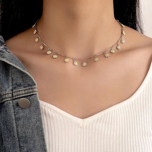 Long tiantian Daisy Necklace for Women Pretty Summer Necklaces Daisy Choker Necklace for Teen Girls Spring Daisy Necklace Valentines Day Gifts for Girlfriend in Saudi Arabia