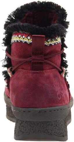 أحذية OTBT النسائية Terreno للطقس البارد in Kuwait