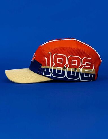 الزنزانة إلى الأمام TheYard - جامعة ولاية فرجينيا in Kuwait