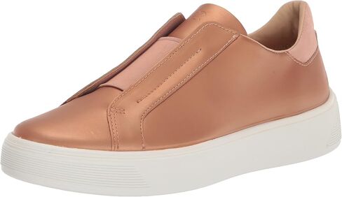 ECCO Women's Street Tray Luxury Slip-on Sneaker in Saudi Arabia