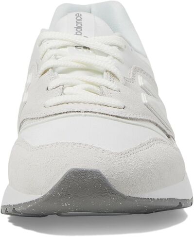New Balance 997Hv1 in Saudi Arabia