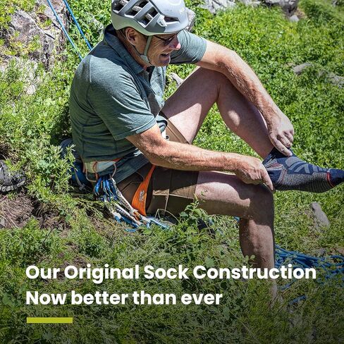 Smartwool Men Classic Hike Full Cushion Crew in Saudi Arabia