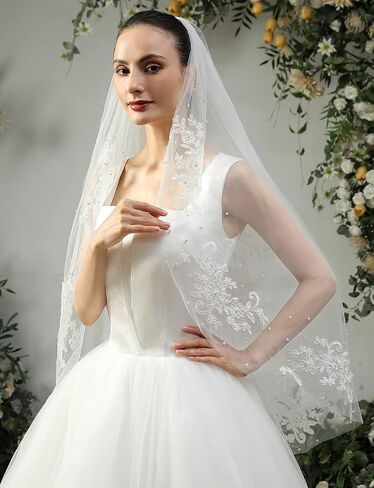 Elawbty Womens 2 Tier Fingertip Length Short Lace Pearl Wedding Bridal Veil With Comb X05 in Kuwait
