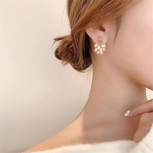 Baroque Pearl Chandelier Earrings for Women Girls Gold Plated Funny Cute Balloon Cluster Elegant White Simulated Pearl Geometric Small Stud Earrings for Birthday Valentine Wedding Anniversary Jewelry Gifts in Saudi Arabia