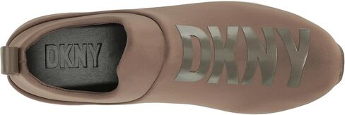 DKNY حذاء رياضي سهل الارتداء برقبة منخفضة ولوجو للنساء in Kuwait