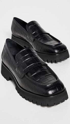 أحذية هانا فلات النسائية من فريدا سلفادور in Kuwait