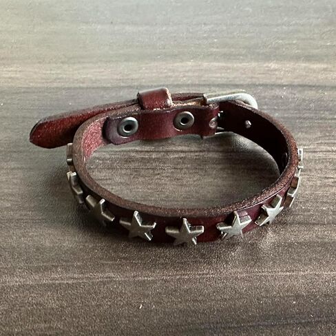 سوار جلدي على شكل نجمة للرجال والنساء من Balaijor بإبزيم حزام قابل للتعديل in Kuwait