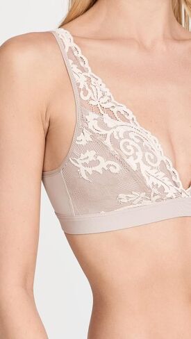 Wacoal Women's Instant Icon Bralette in Saudi Arabia