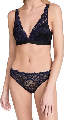 Wacoal Women's Instant Icon Bralette in Kuwait