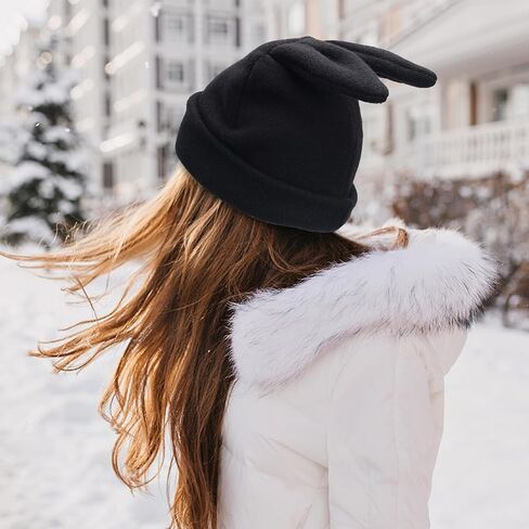 قبعة صغيرة منسوجة بتصميم اذني ارنب لطيفة، قبعة كروشيه للارنب، قبعة شتوية دافئة، قبعة جمجمة للتزلج للنساء in Kuwait