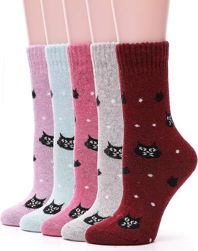 جوارب نسائية من الصوف تتسم بأنها سميكة حرارية ثقيلة زغبية مطبوع عليها للتمتع بشتاء دافئ - طقم للطقس البارد مكون من 5 أزواج in Kuwait