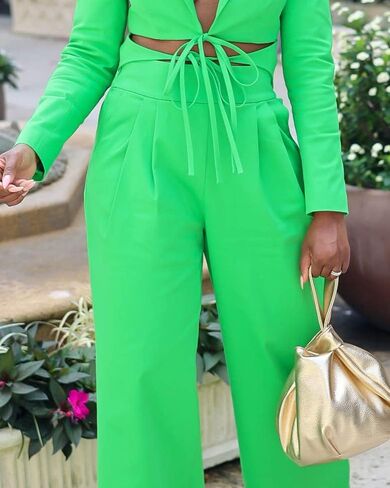 The Drop Women's Classic Green Wide Leg Pant by @kass_stylz in Kuwait