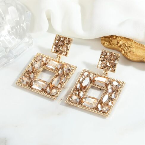 أقراط متدلية مربعة من حجر الراين من ATIMIGO أقراط متدلية هندسية كريستالية عصرية لا تسبب الحساسية للنساء in Kuwait