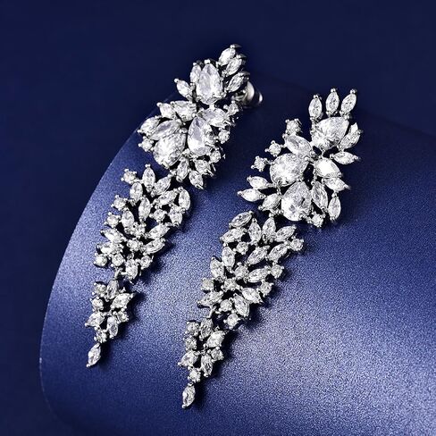 سيليكون اقراط متدلية لامعة مرصعة باحجار الزركونيا المكعبة على شكل ورقة شجر متدلية للعروس بقاعدة مطلية بالفضة in Kuwait