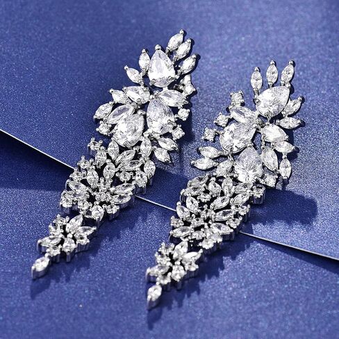 سيليكون اقراط متدلية لامعة مرصعة باحجار الزركونيا المكعبة على شكل ورقة شجر متدلية للعروس بقاعدة مطلية بالفضة in Kuwait