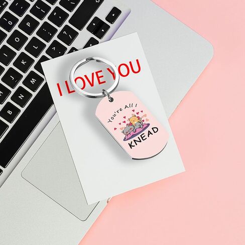 هدايا عيد الحب المضحكة من Insaizom له ولها، للزوج والزوجة، سلسلة مفاتيح قطة لطيفة للأصدقاء والصديقات in Kuwait