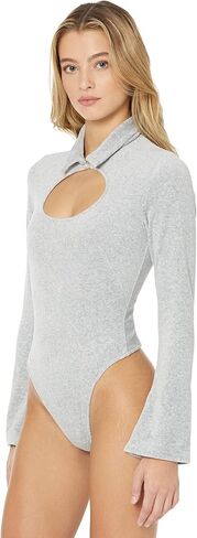 بدلة بولو قطيفة على شكل قلوب فقط مع إغلاق لؤلؤي in Kuwait