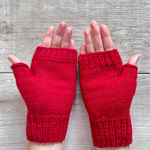Ella Sussman Hand Knit Alpaca Heart Fingerless Short Glove Fleece Lined Winter Texting Driving Warm Bolivia in Kuwait