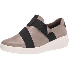 Clarks Women's Kayleigh Charm Loafer in Kuwait