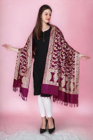 شال الباشمينا من Rameshwaram Fabrics، وشاح باناراسي للنساء، مصنوع من الحرير الخالص لحفلات الزفاف، والحفلات - شالات وشاح ناعمة in Kuwait
