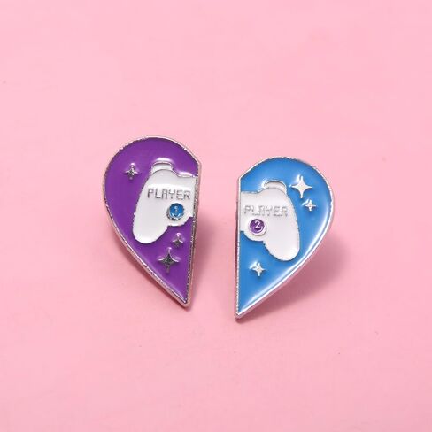 دبوس لطيف للأزواج على شكل لوحة ألعاب - دبوس مينا على شكل قلب مضحك - هدايا جمالية للأطفال والبنات والمراهقات والنساء والرجال in Kuwait